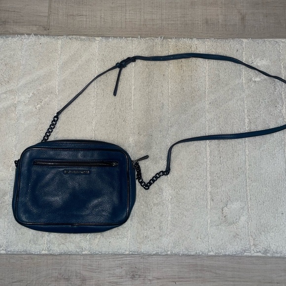 Navy and black Michael Kors cross-body purse - Picture 2 of 7